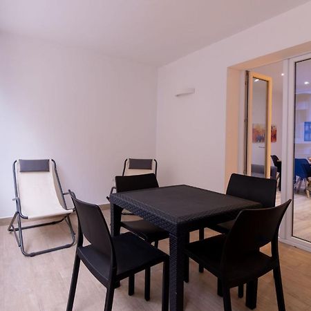 Sarale Apartments Palermo Exterior photo